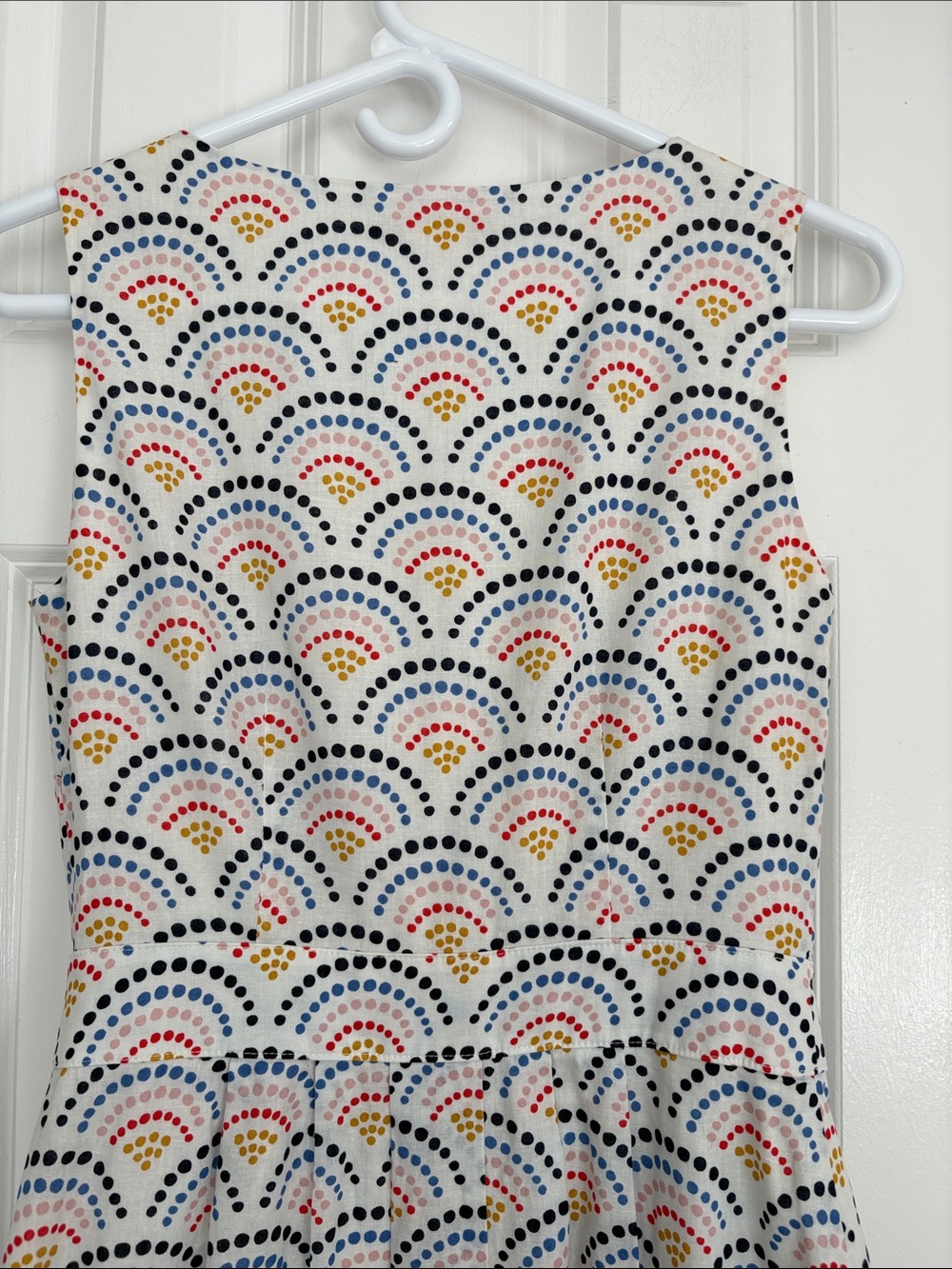 Boden Cotton/Linen Sleeveless V-Neck White Dress with Multicolor Dot Fan Print - Picture 11 of 14